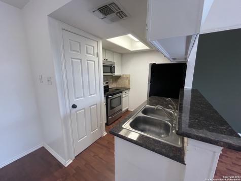 11610 Vance Jackson Road San Antonio TX 78230