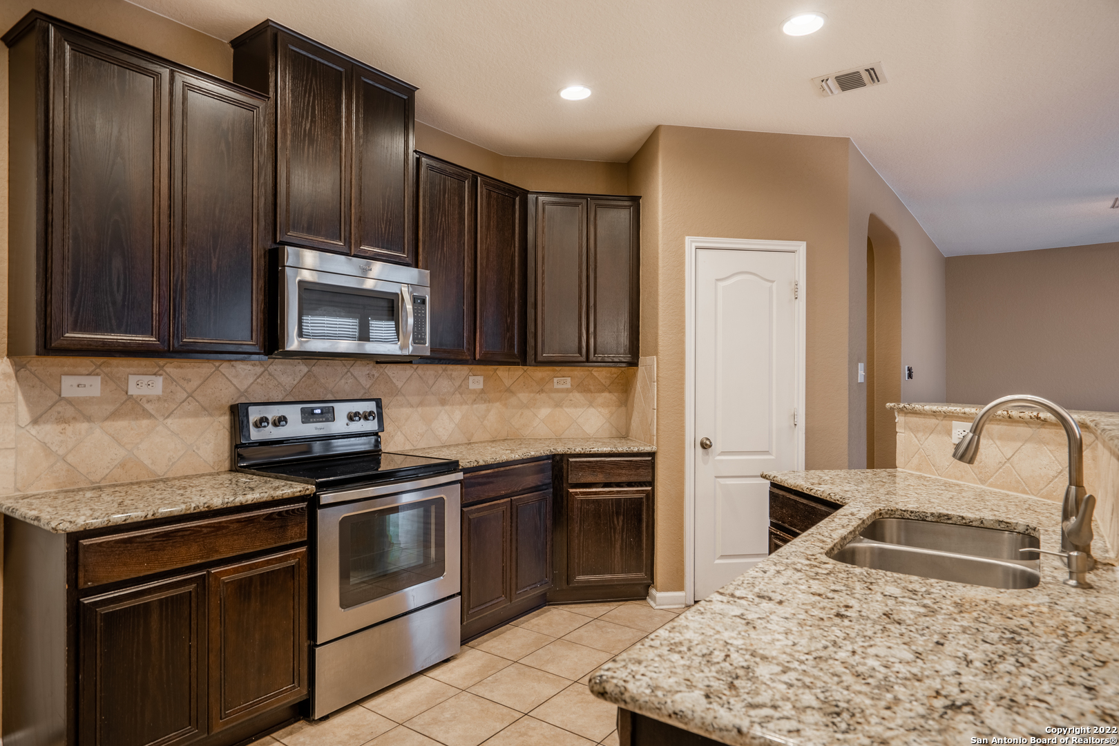 21219 Villa Barbaro San Antonio TX 78259