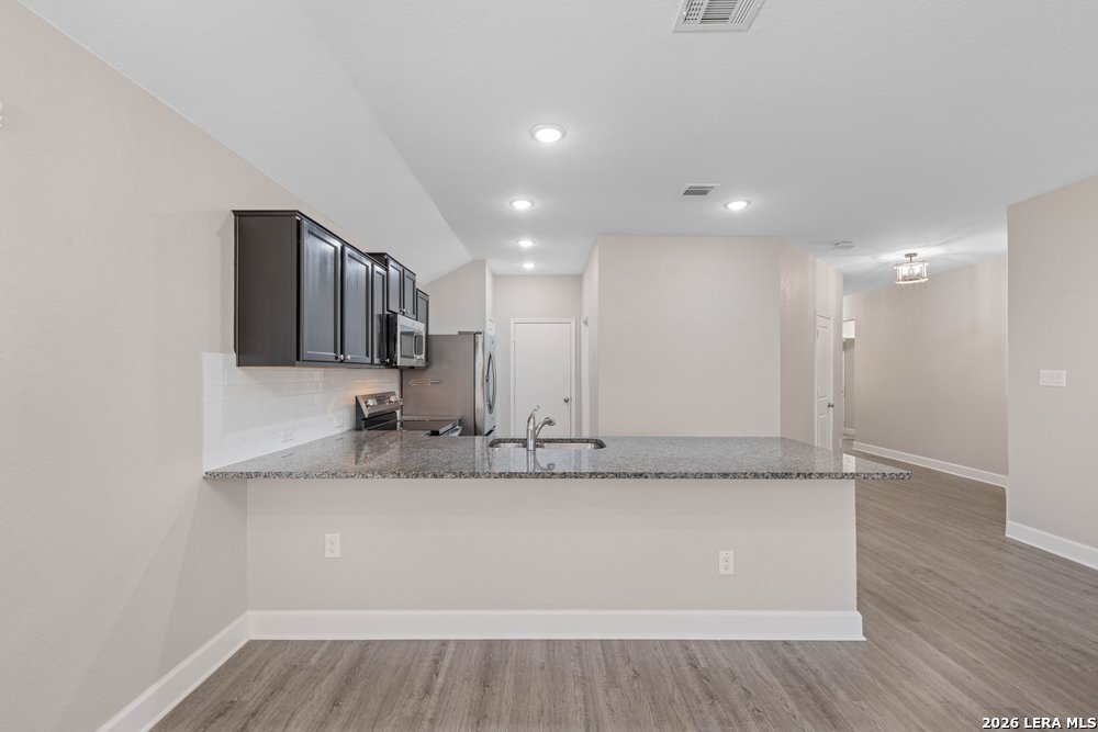 6083 Akin Circle San Antonio TX 78261