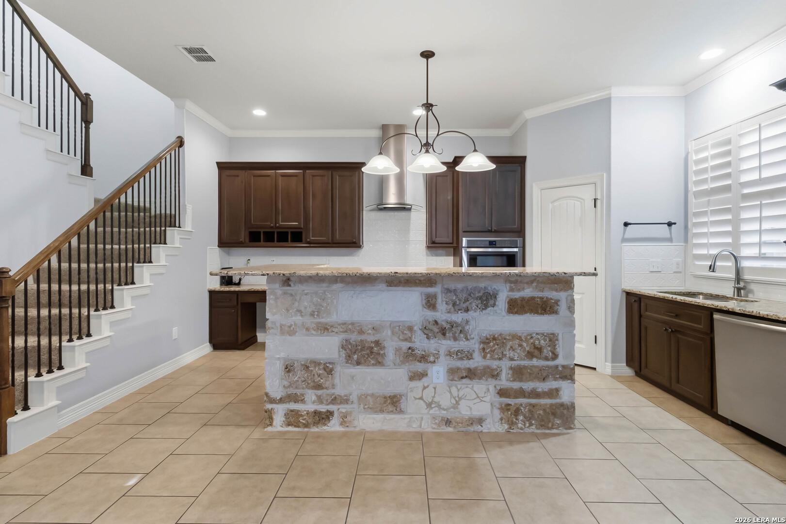5923 Whitby San Antonio TX 78240