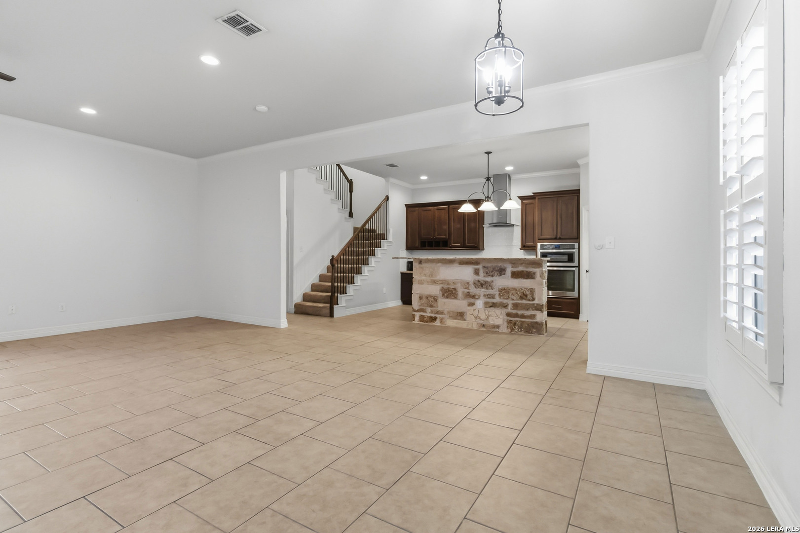 5923 Whitby San Antonio TX 78240