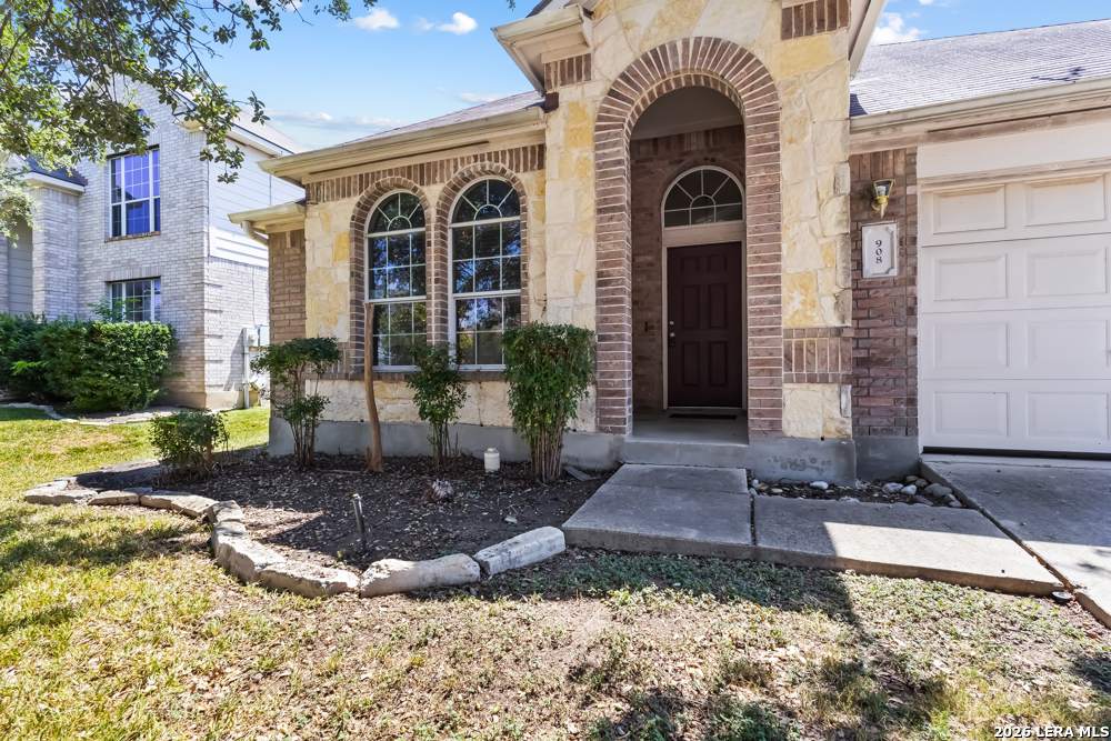 908 Rimrock Trail Schertz TX 78154