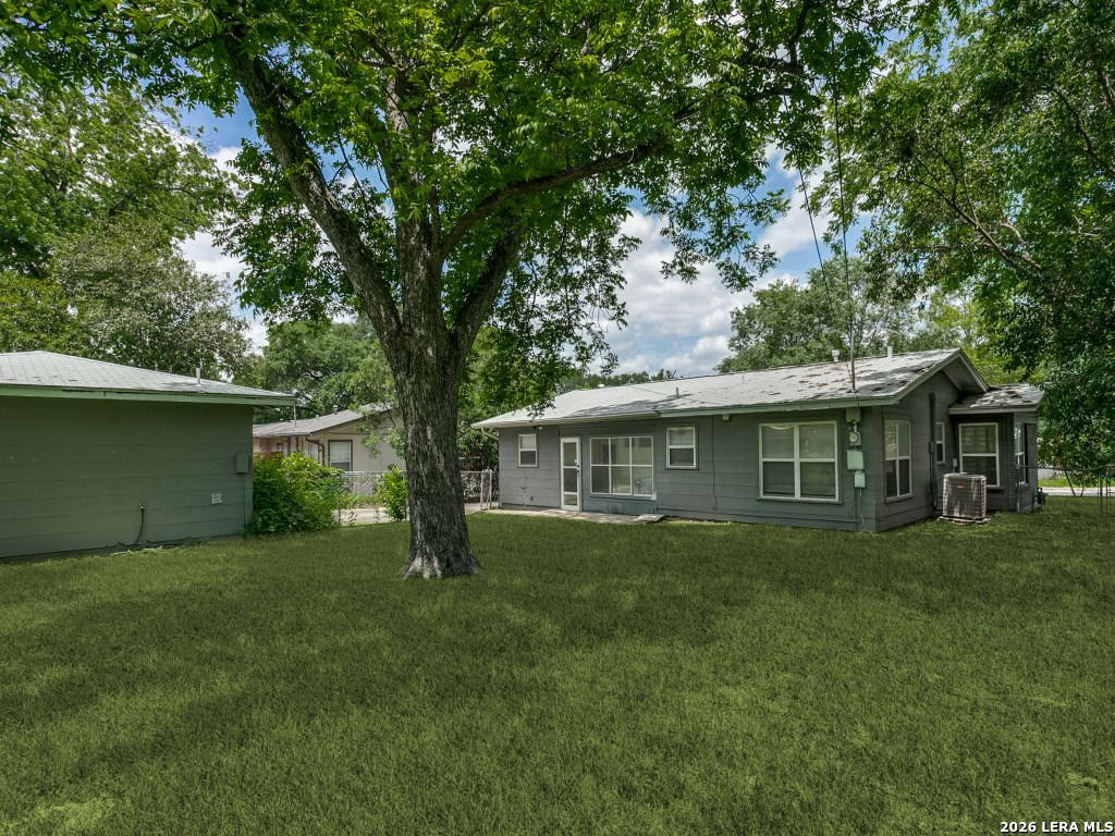 2010 Edgehill San Antonio TX 78209
