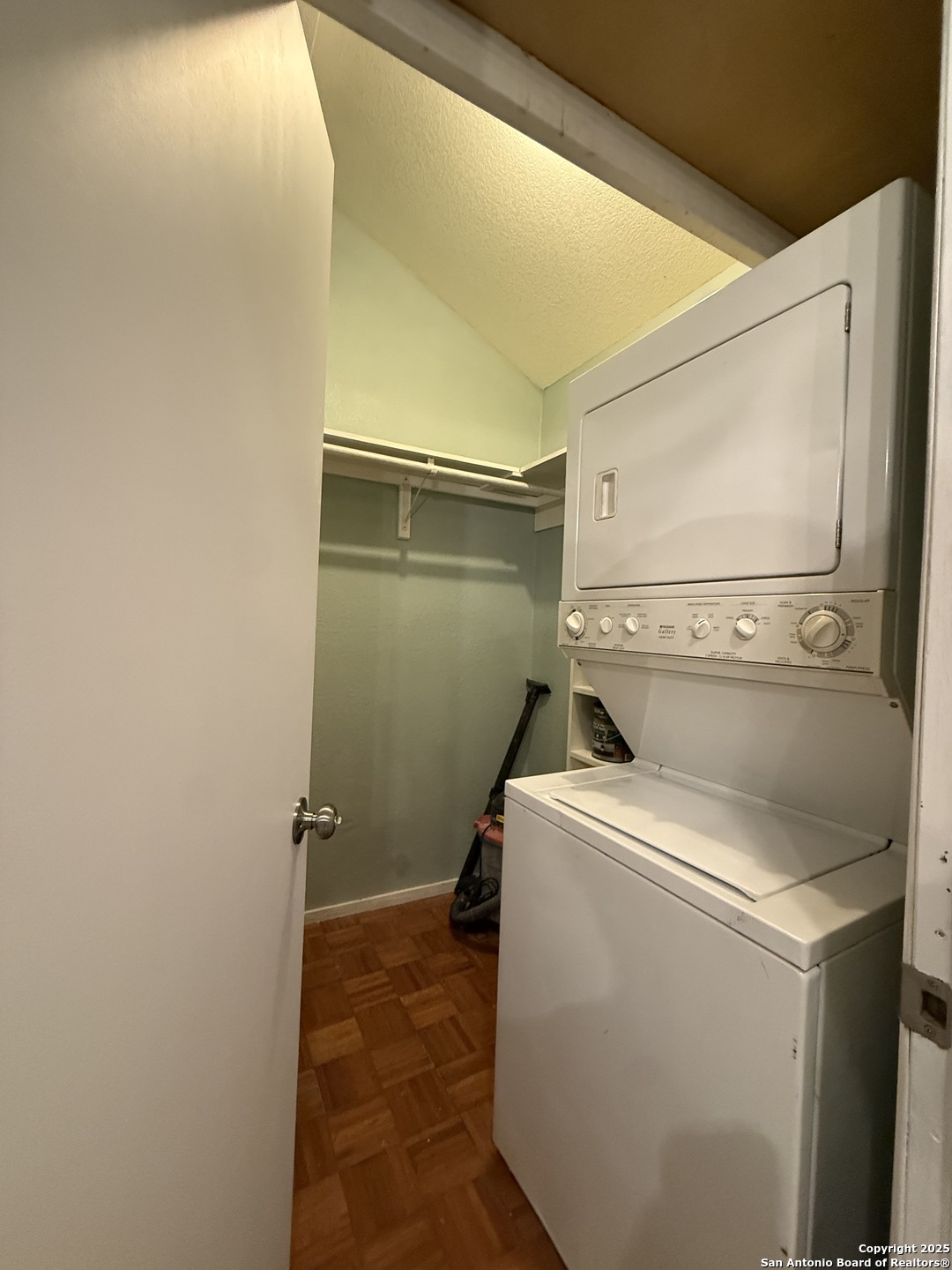 423 W Craig Place San Antonio TX 78212