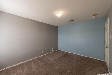 1302 Bobcat Pass San Antonio TX 78251