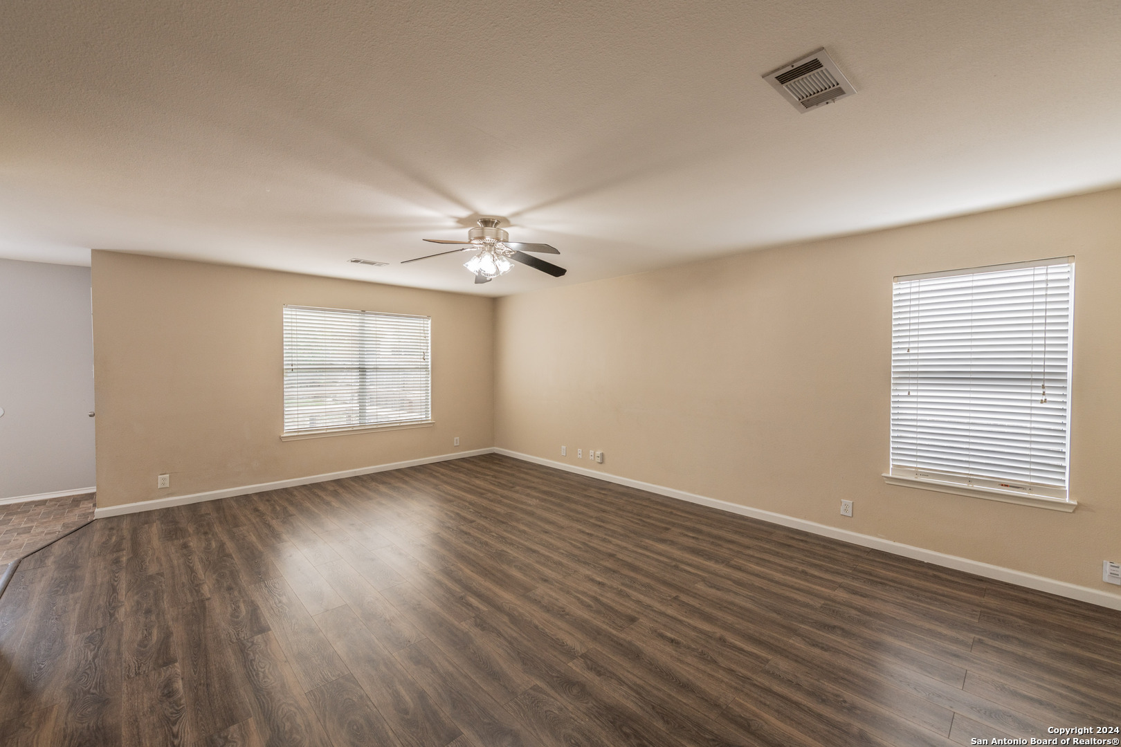 1302 Bobcat Pass San Antonio TX 78251