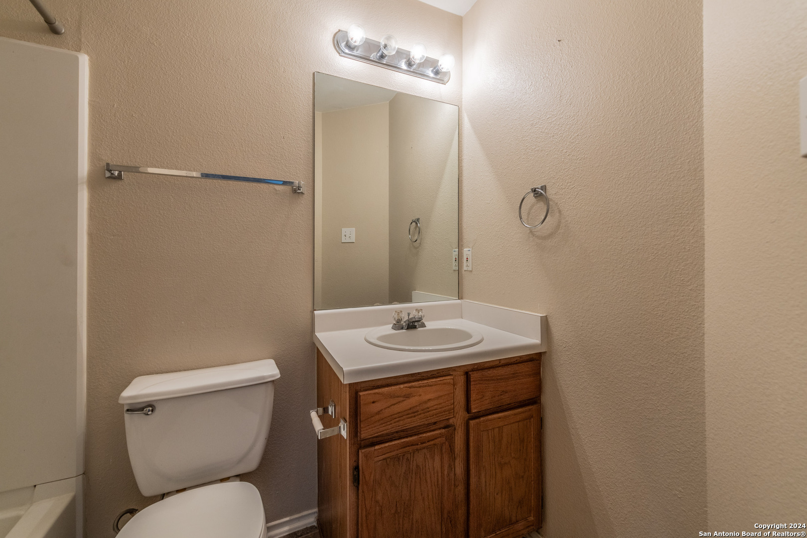 1302 Bobcat Pass San Antonio TX 78251