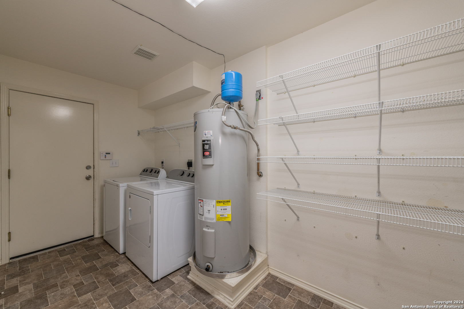 1302 Bobcat Pass San Antonio TX 78251