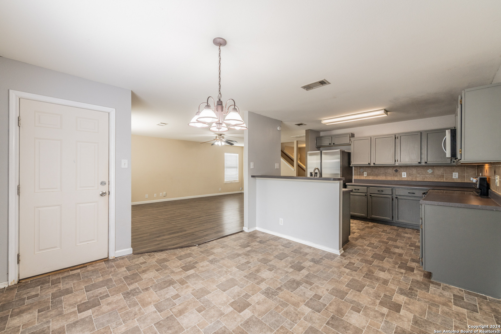 1302 Bobcat Pass San Antonio TX 78251
