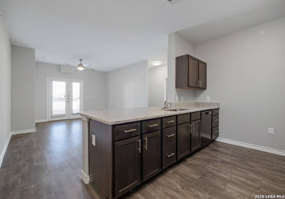 13411 Fm812 Del Valle TX 78617