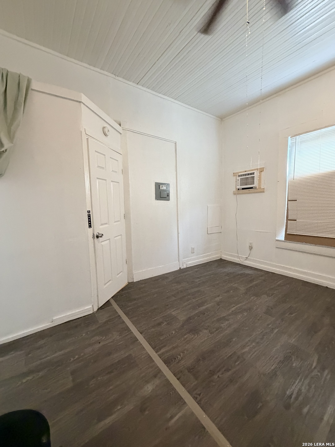 3430 S Flores San Antonio TX 78204