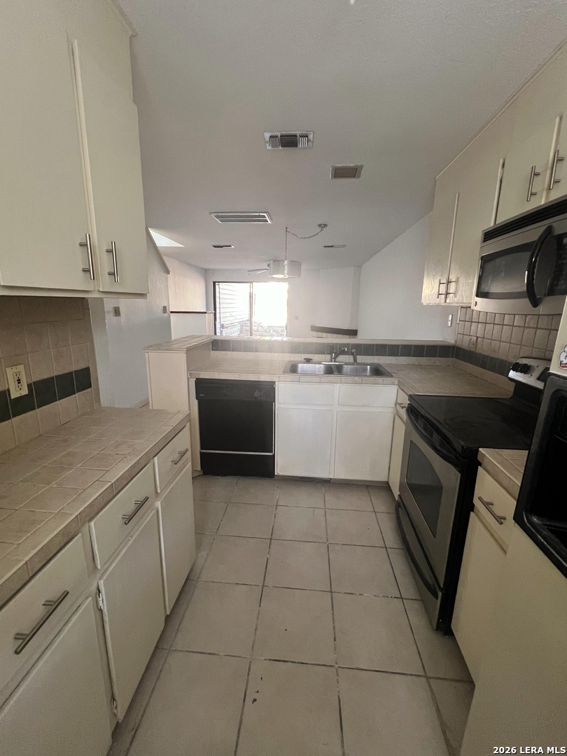 11815 Vance Jackson San Antonio TX 78230
