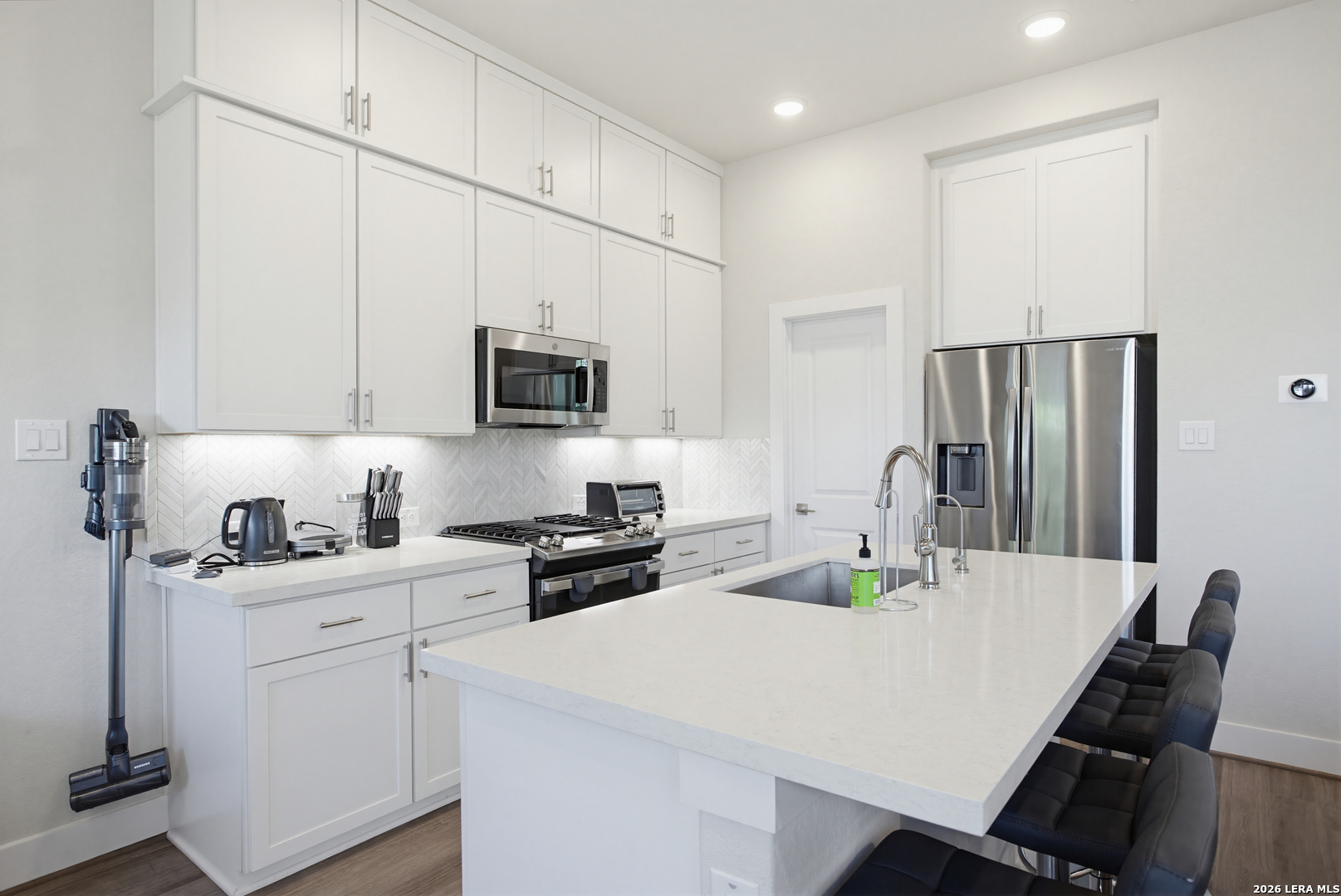 8851 Oakland Road San Antonio TX 78240