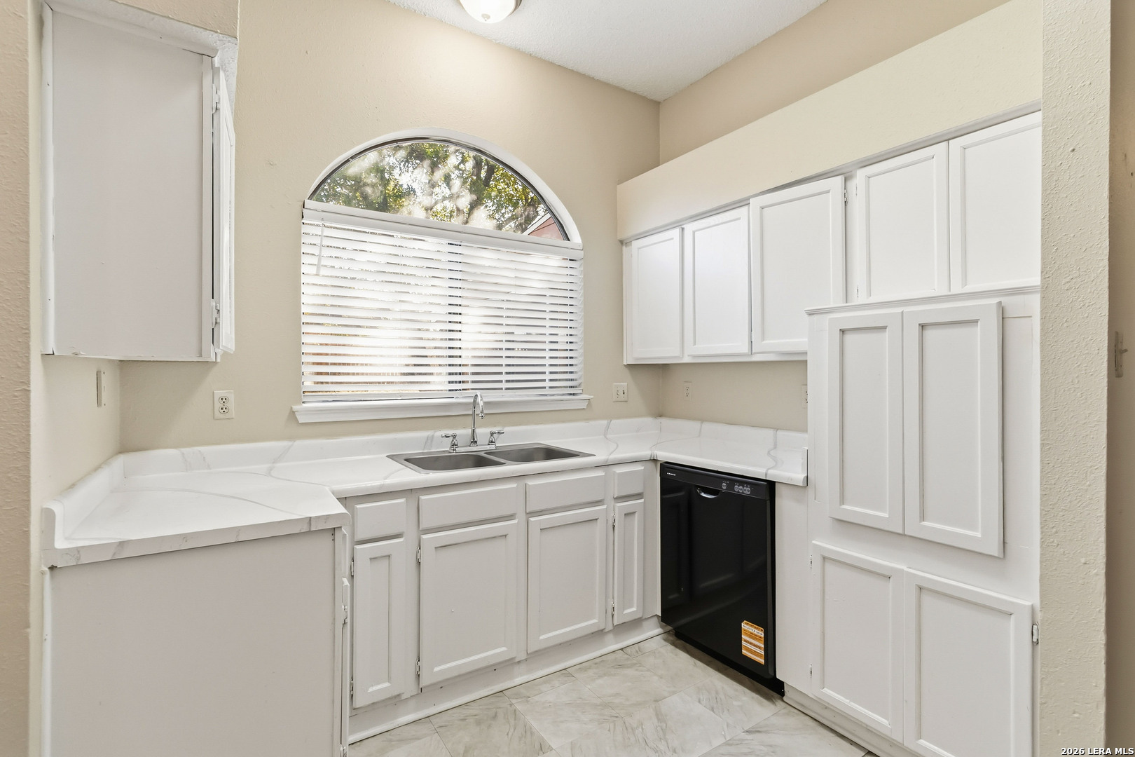 4102 Mystic Sunrise Drive San Antonio TX 78244