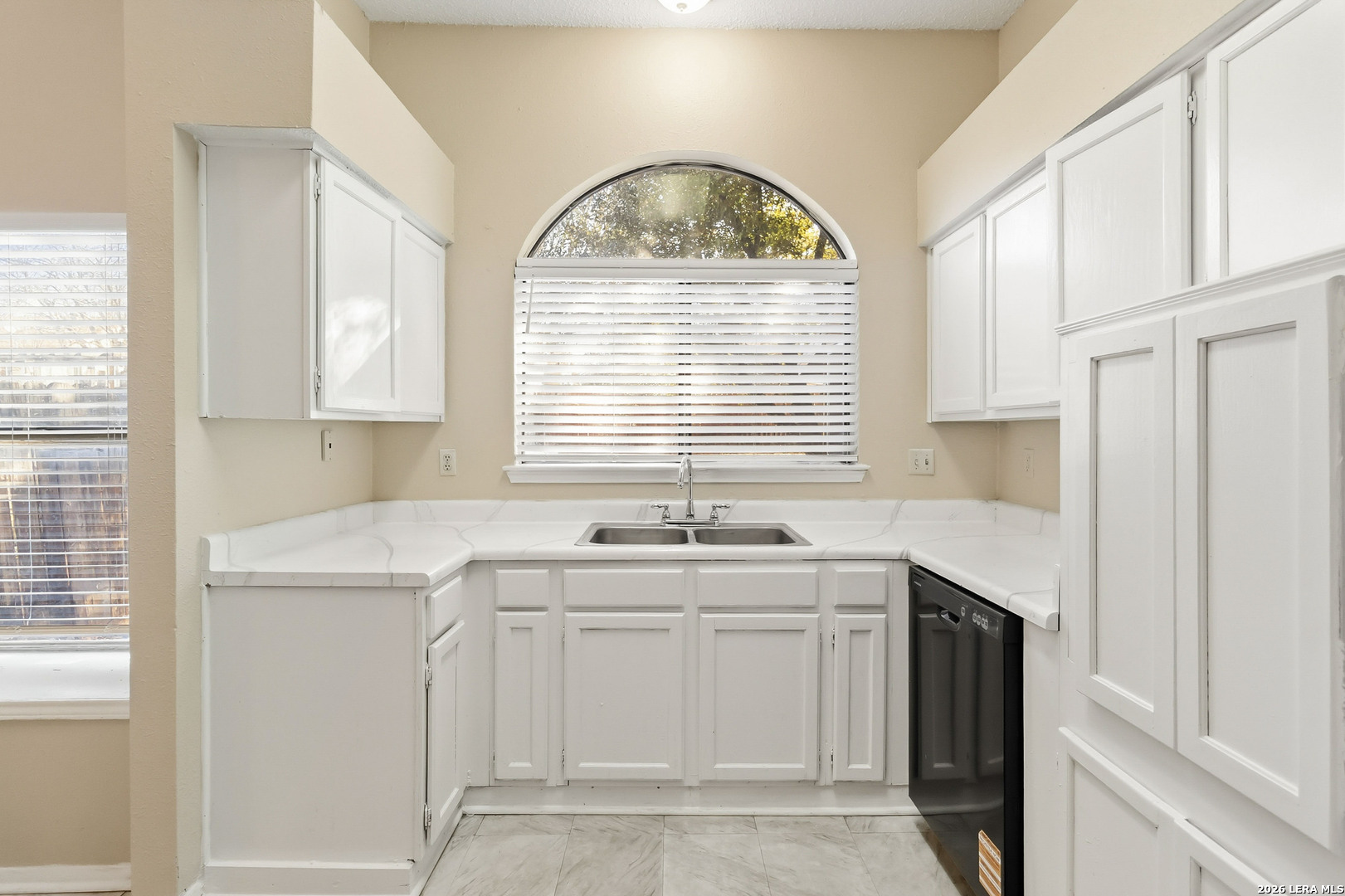 4102 Mystic Sunrise Drive San Antonio TX 78244