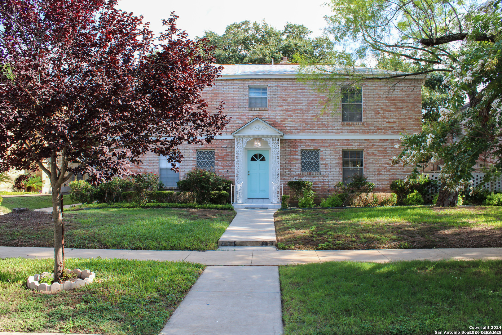 331 E Rosewood San Antonio TX 78212