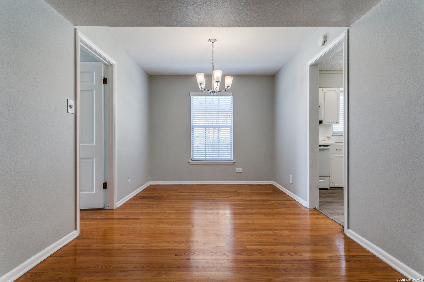 331 E Rosewood San Antonio TX 78212