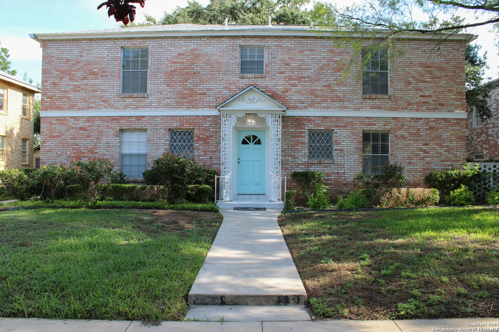 331 E Rosewood San Antonio TX 78212