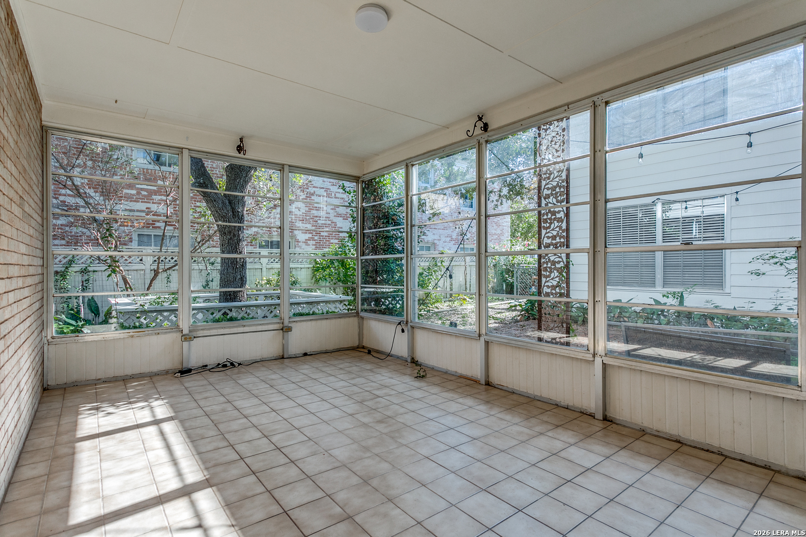 331 E Rosewood San Antonio TX 78212