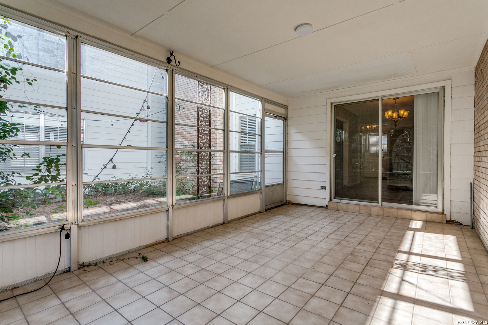 331 E Rosewood San Antonio TX 78212