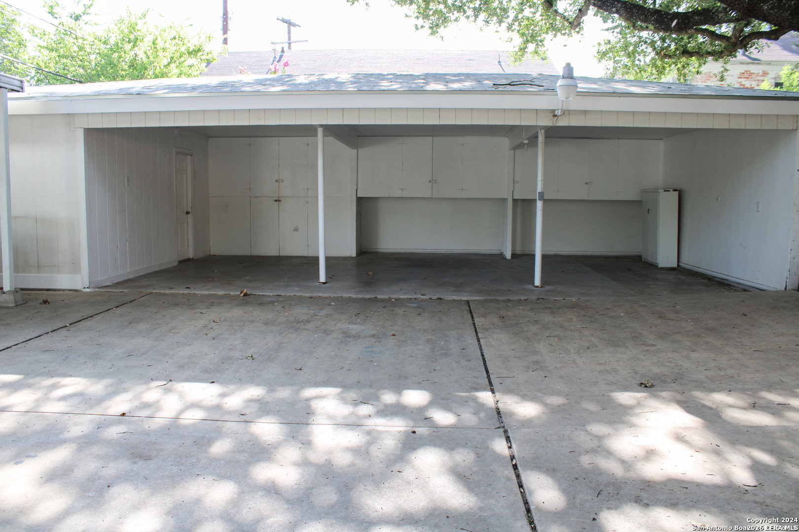 331 E Rosewood San Antonio TX 78212