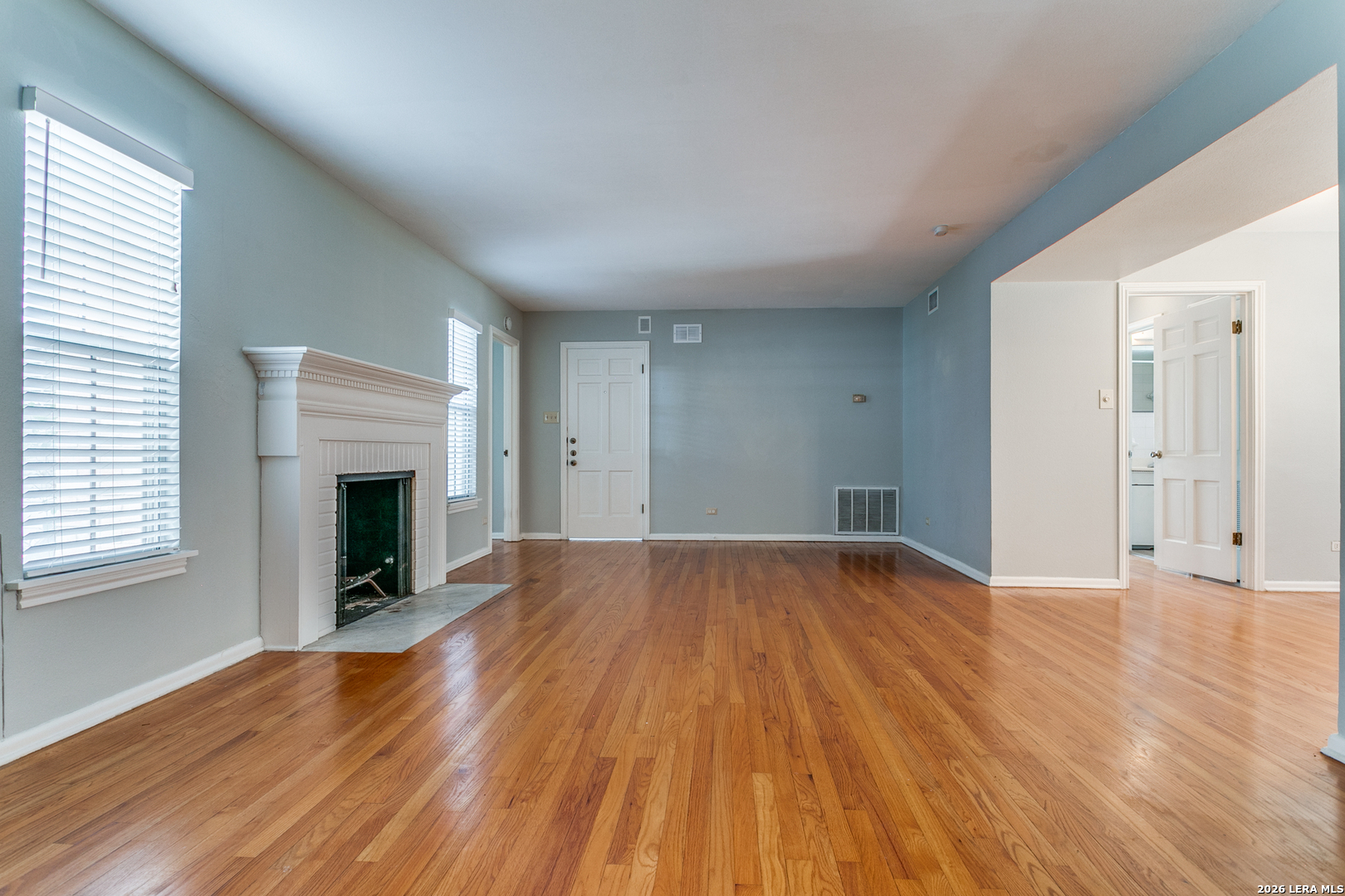 331 E Rosewood San Antonio TX 78212