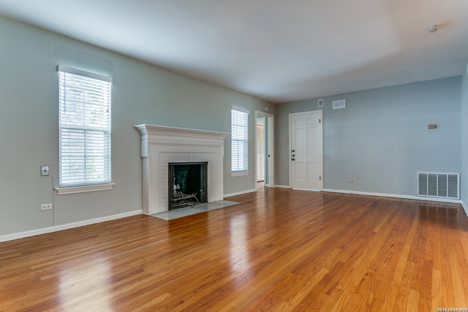 331 E Rosewood San Antonio TX 78212