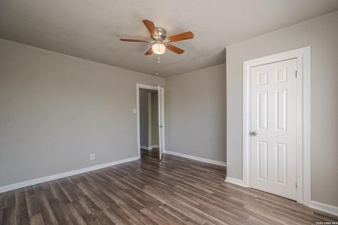 2323 Arbor Place San Antonio TX 78207