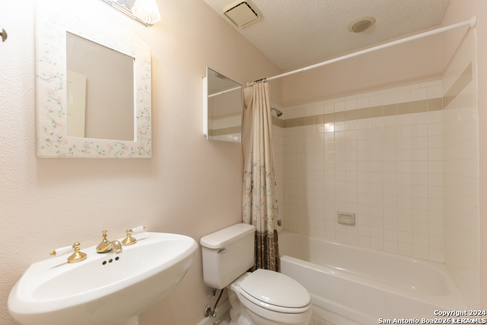 6512 Buffalo Hills San Antonio TX 78256