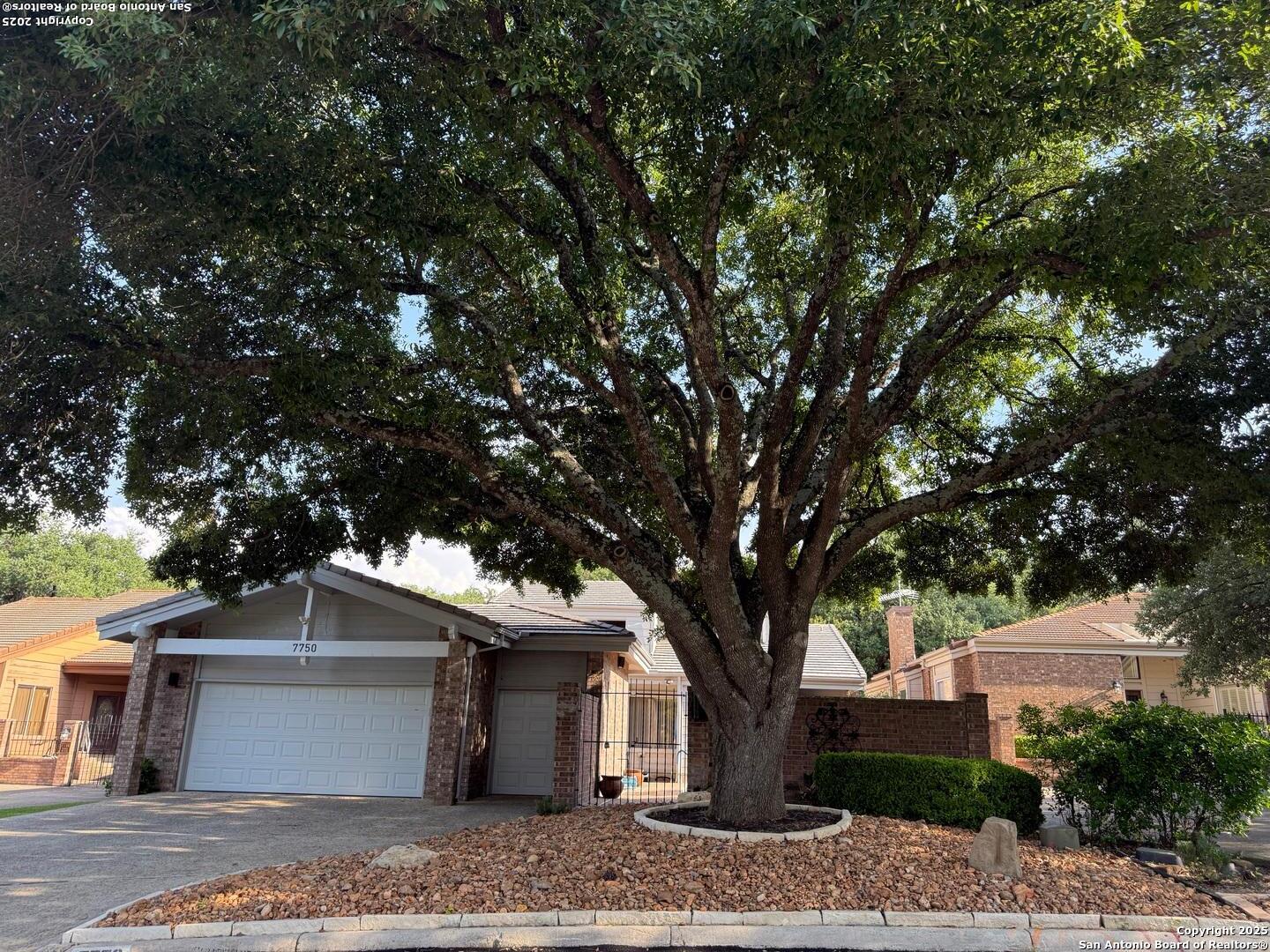 7750 Terra Manor Fair Oaks Ranch TX 78015