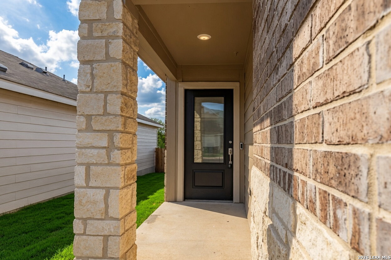 706 Red Field San Antonio TX 78221