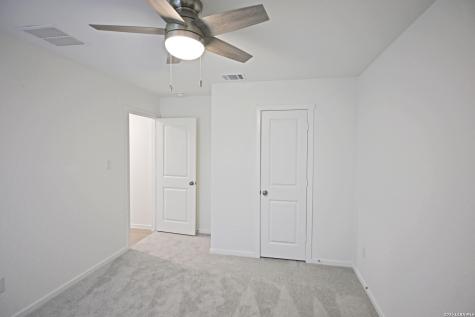 2415 Shady Grove New Braunfels TX 78130