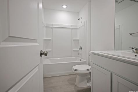 2415 Shady Grove New Braunfels TX 78130