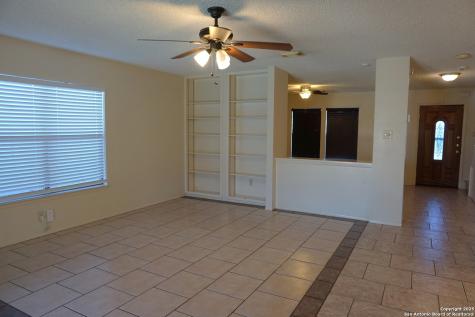 7515 Foss Meadows San Antonio TX 78244