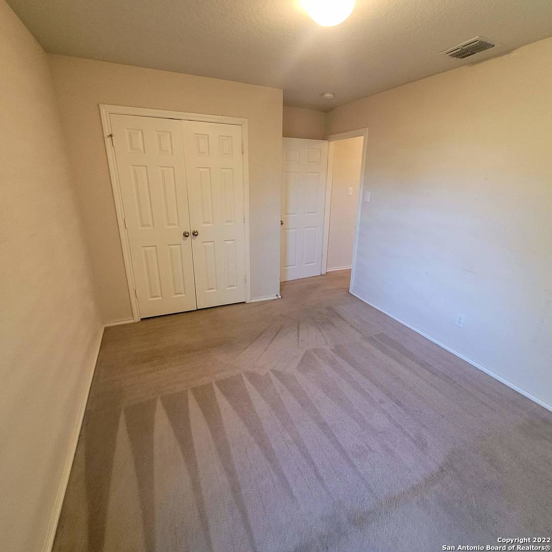 6503 Ithaca Forest San Antonio TX 78239