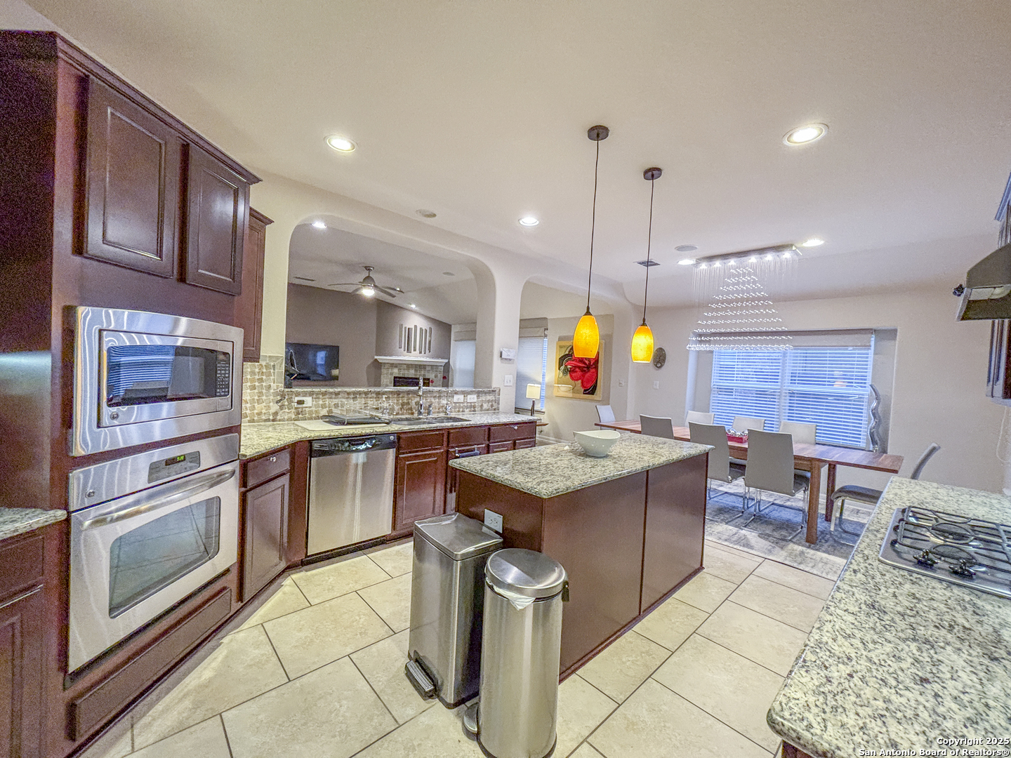 25010 Buttermilk Lane San Antonio TX 78255
