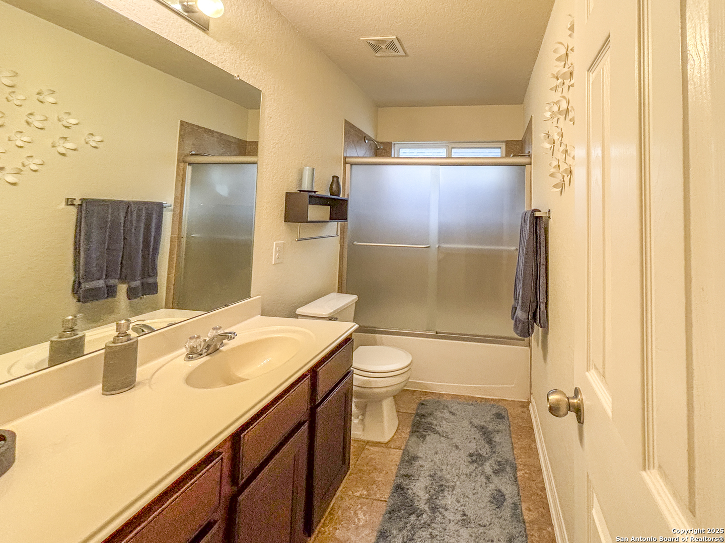 25010 Buttermilk Lane San Antonio TX 78255