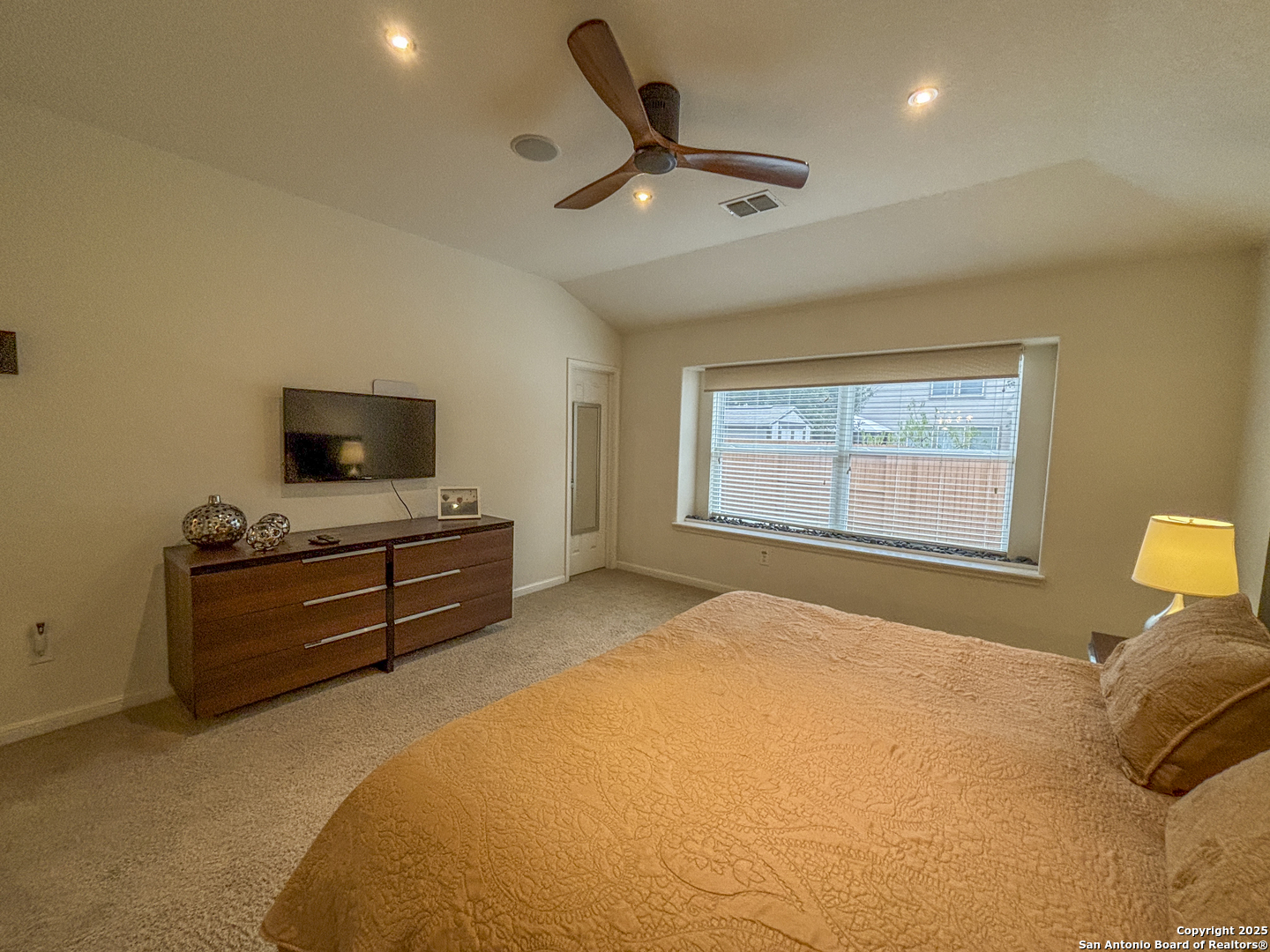 25010 Buttermilk Lane San Antonio TX 78255