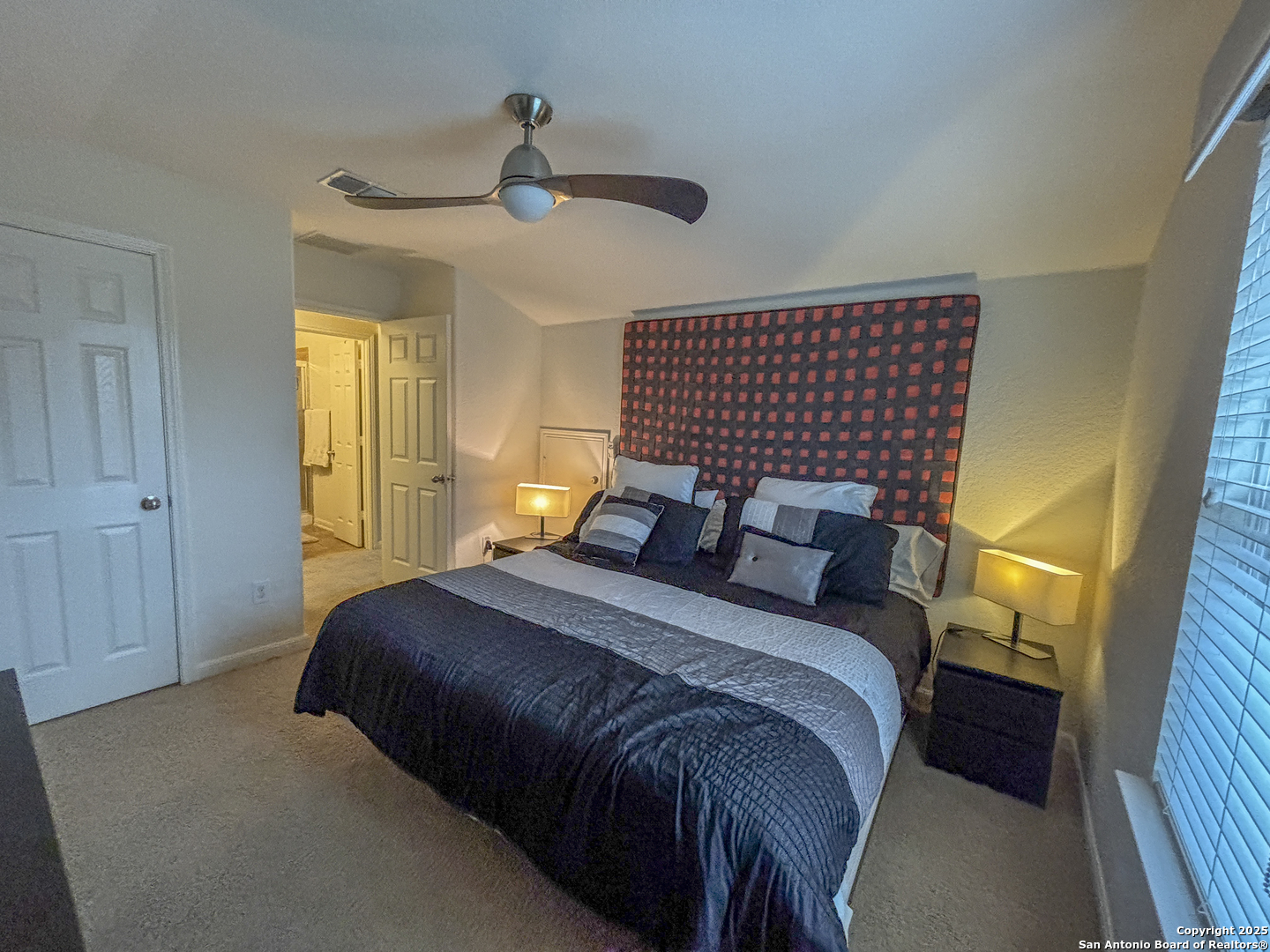 25010 Buttermilk Lane San Antonio TX 78255