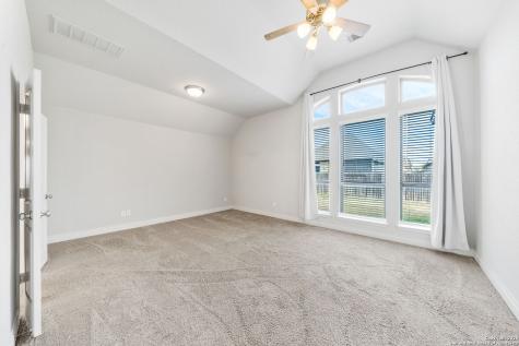 2981 Grove Way Seguin TX 78155