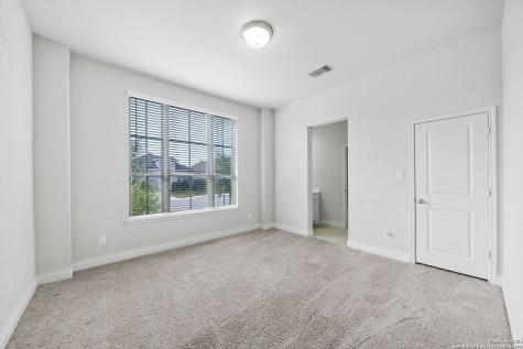 2981 Grove Way Seguin TX 78155