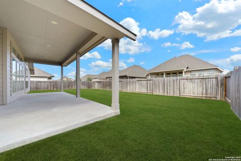 2981 Grove Way Seguin TX 78155