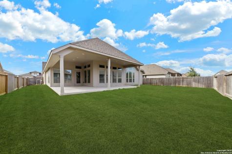 2981 Grove Way Seguin TX 78155