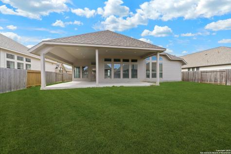 2981 Grove Way Seguin TX 78155