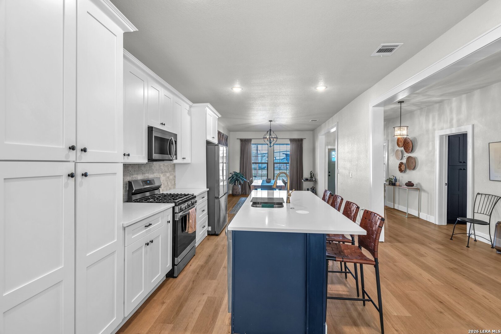 554 E Mitchell Street San Antonio TX 78210