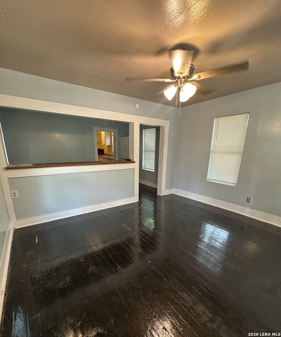 307 E Lambert San Antonio TX 78204