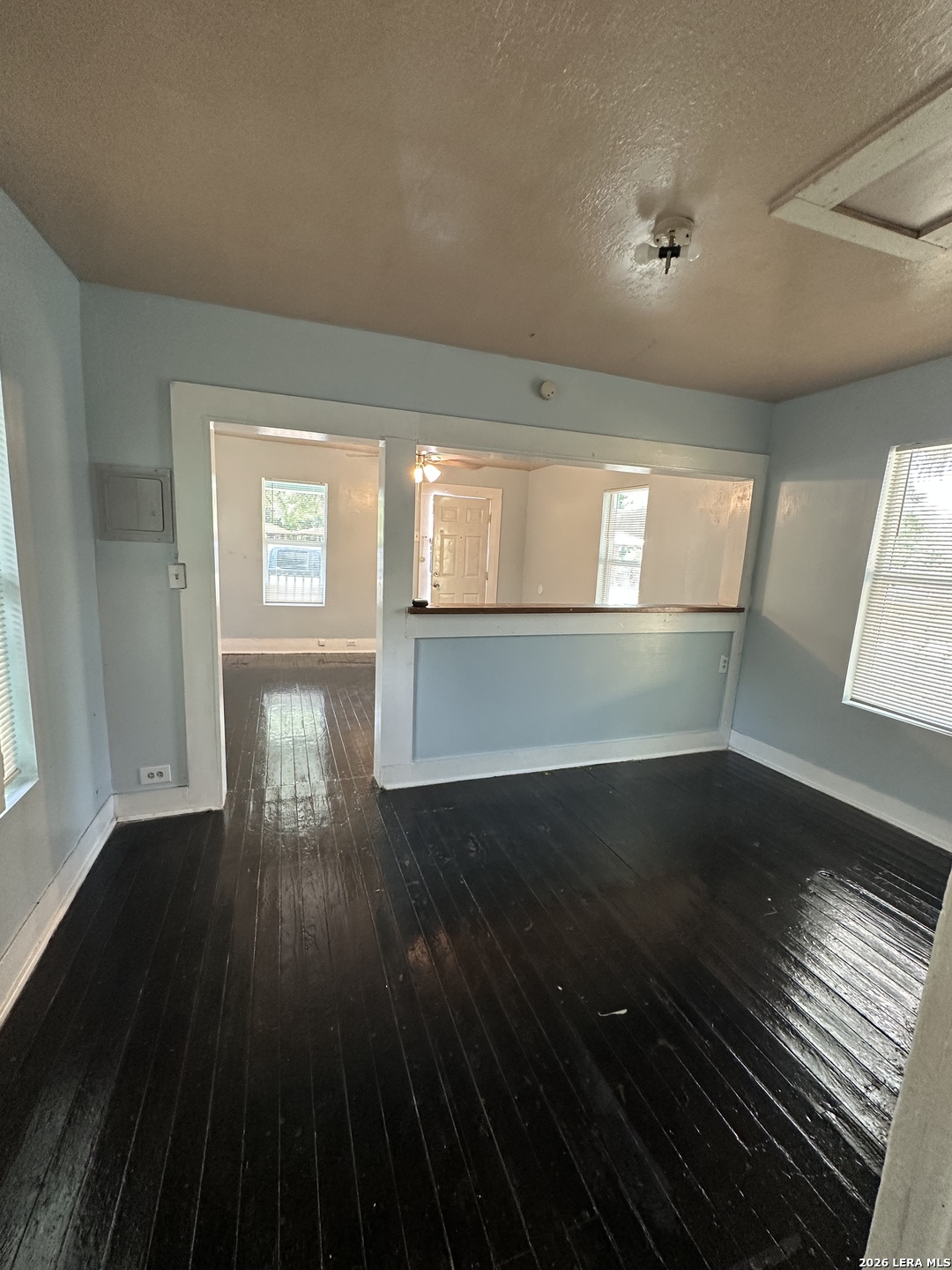 307 E Lambert San Antonio TX 78204