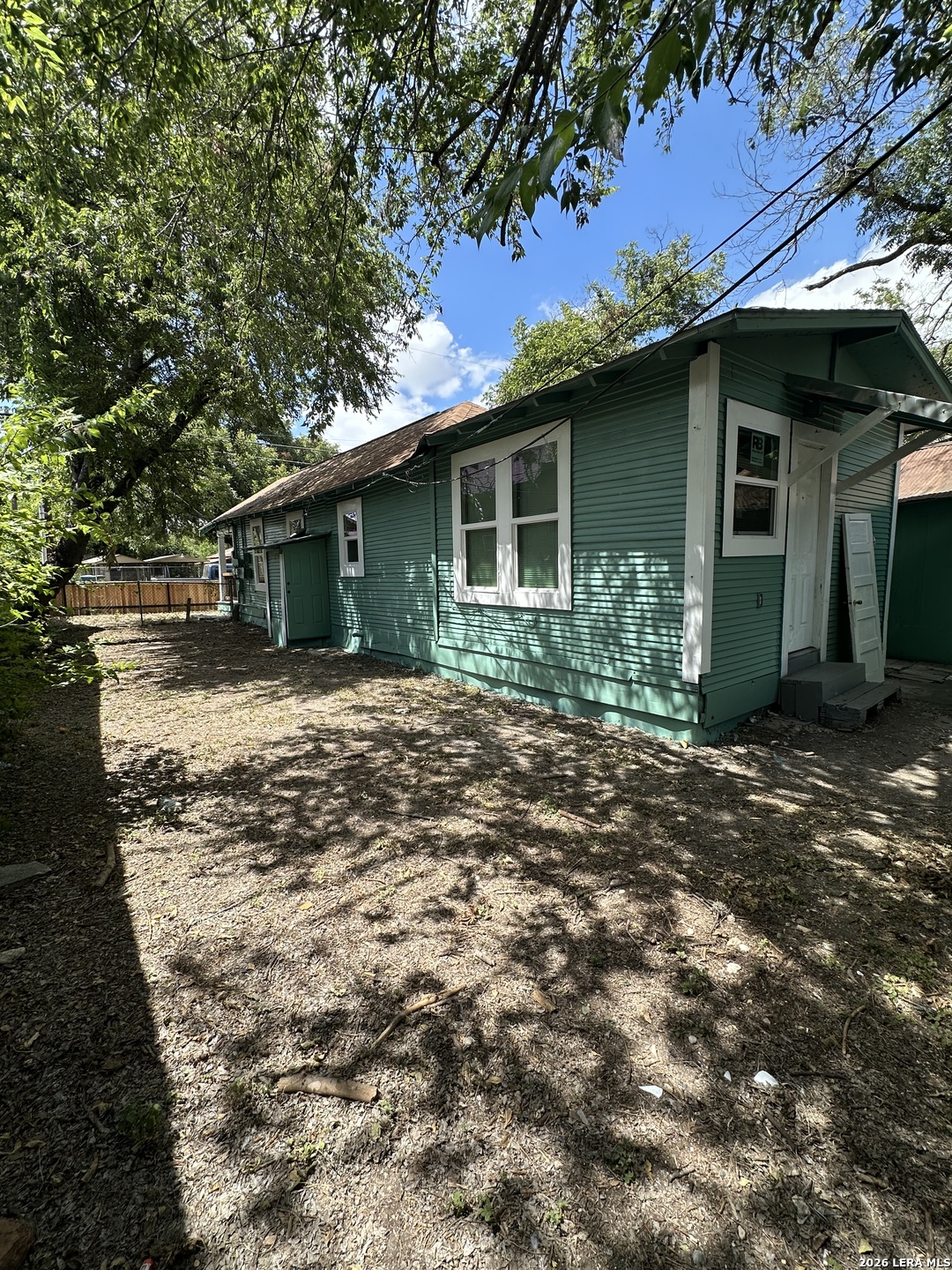 307 E Lambert San Antonio TX 78204