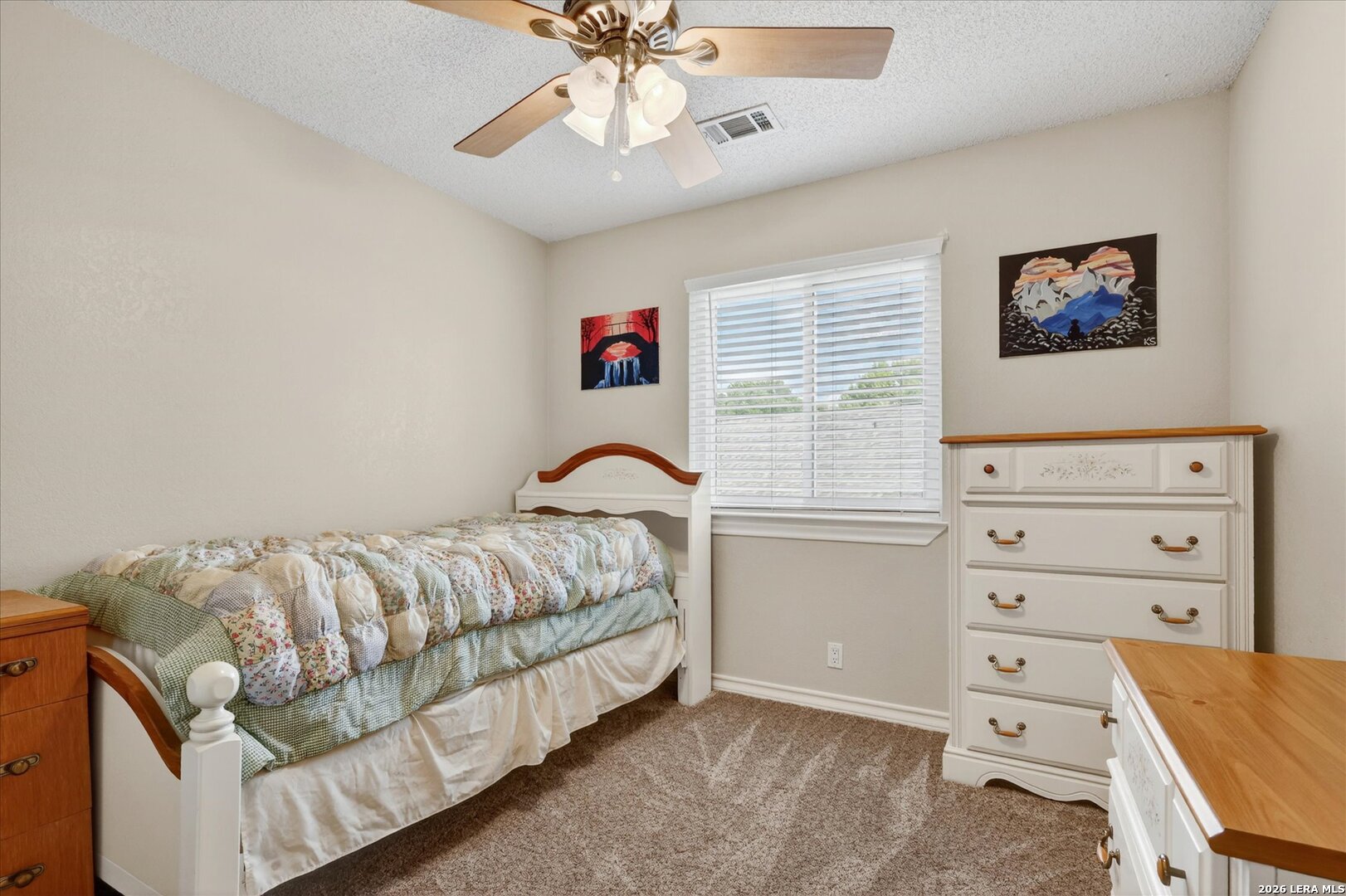 11211 Forest Rain Live Oak TX 78233