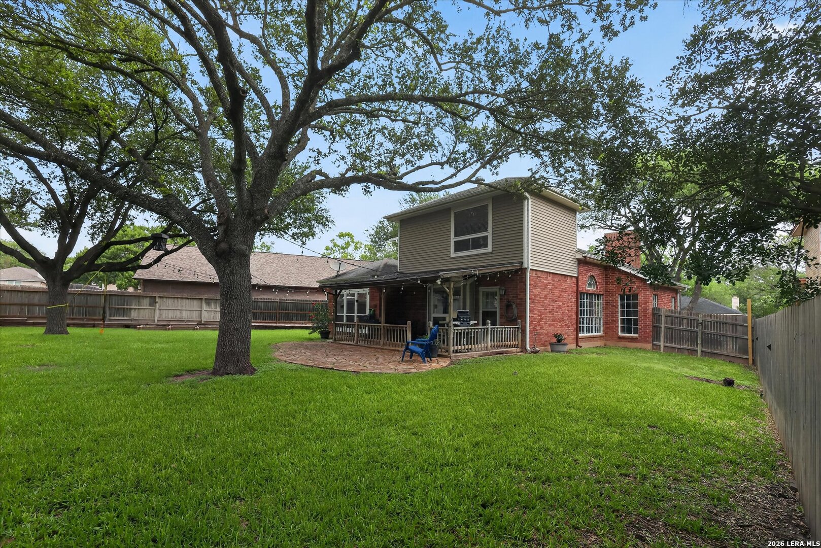 11211 Forest Rain Live Oak TX 78233